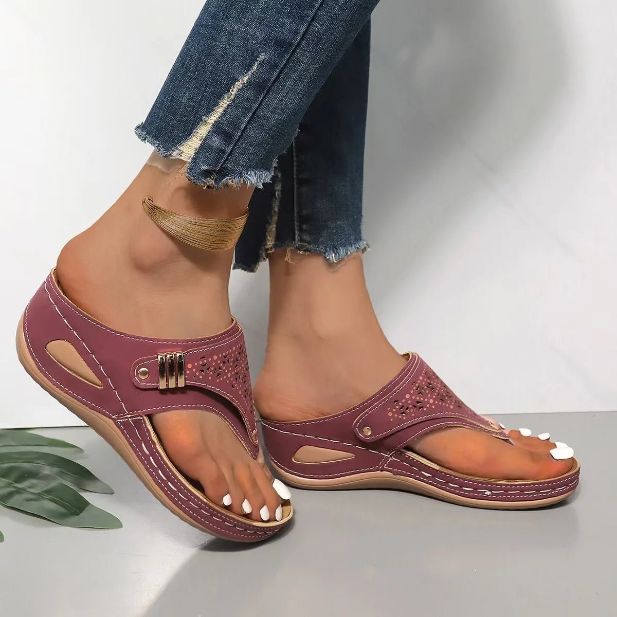 ConfortWalk™ Women’s Orthopedic Sandals – Casual Comfort & Style - Britt Company