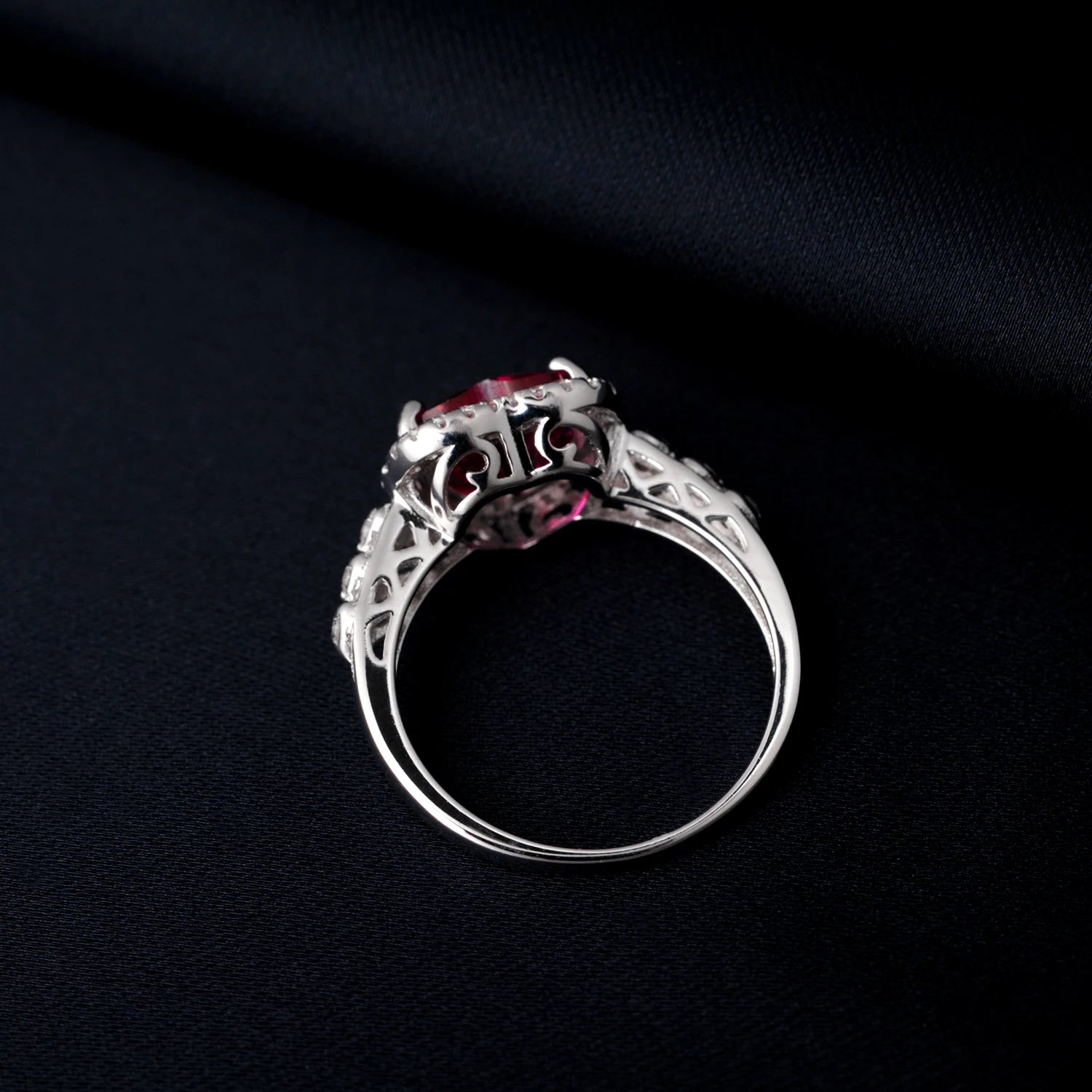 ❤️ Crimson Heart – Certified 925 Sterling Silver Ruby Ring - Britt Company