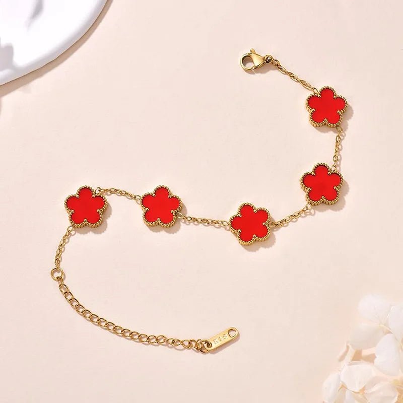 Eternal Clover Bracelet 🌸 - Britt Company