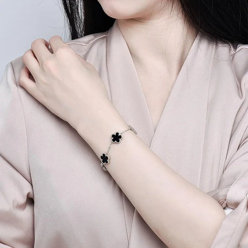Eternal Clover Bracelet 🌸 - Britt Company
