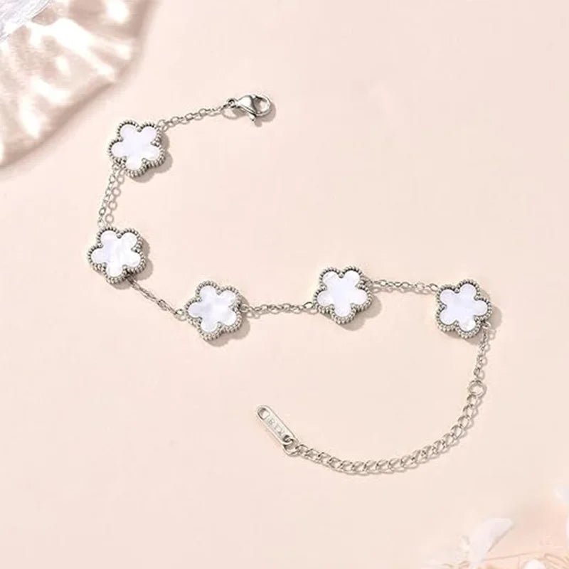 Eternal Clover Bracelet 🌸 - Britt Company