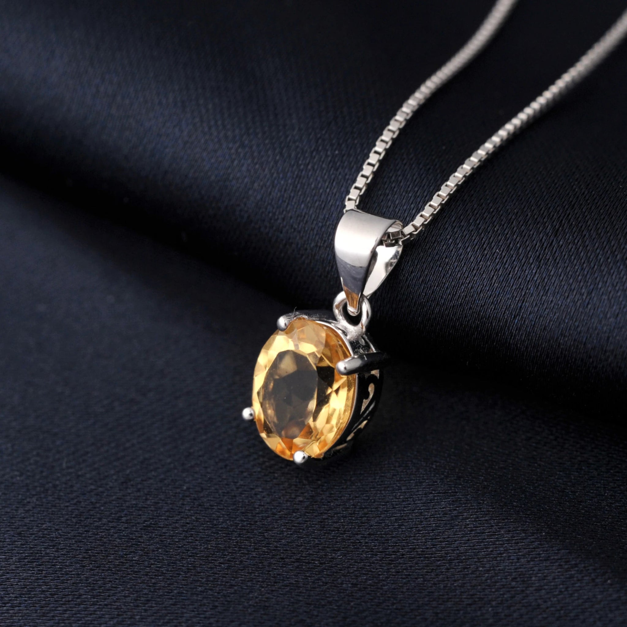 ✨ Eternal Glow – Certified 925 Sterling Silver Oval Birthstone Pendant - Britt Company