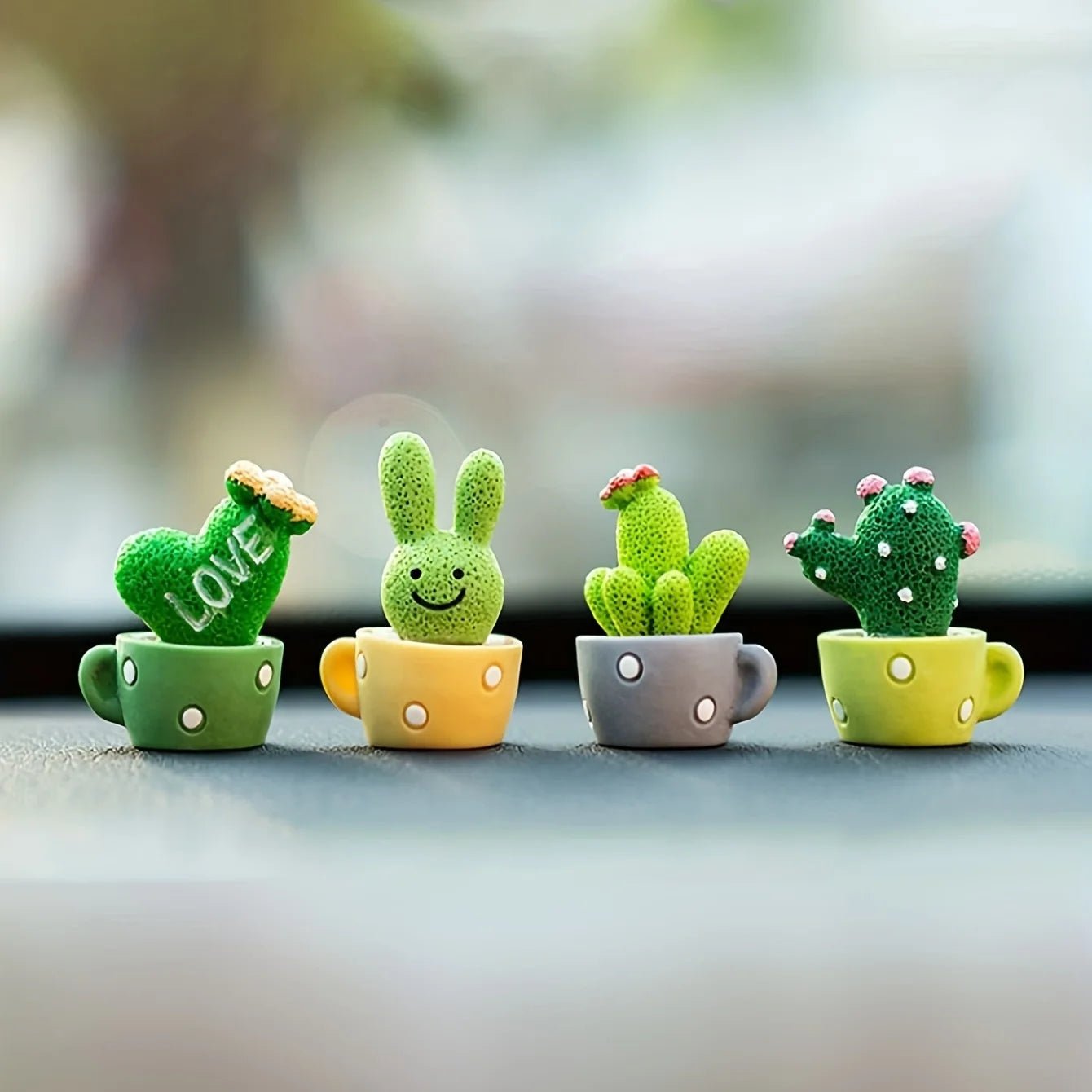 🌵 Mini Resin Cactus Ornaments – Set of 4 - Britt Company